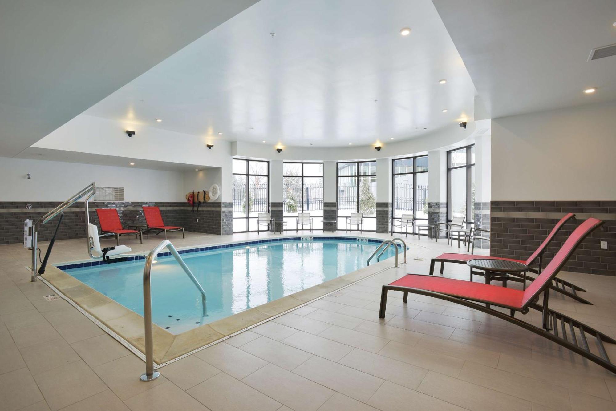 Hampton Inn & Suites - Cincinnati/Kenwood, Oh Silverton Exteriér fotografie